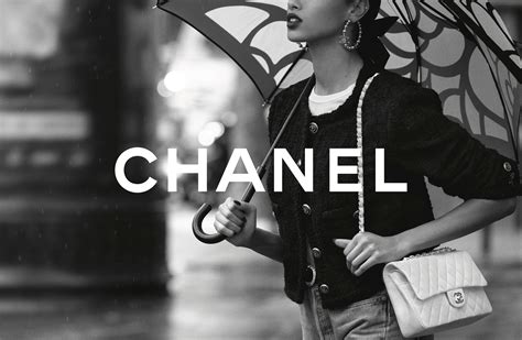 chanel publicity with hello|Chanel bag campaign.